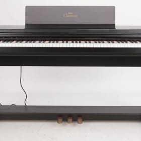 PIANO YAMAHA CLP 560